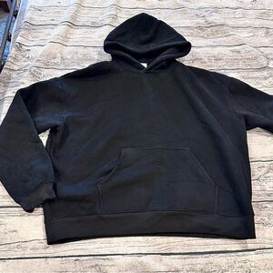 Comfrt Basic Crop Hoodie in Black Unisex Size Large